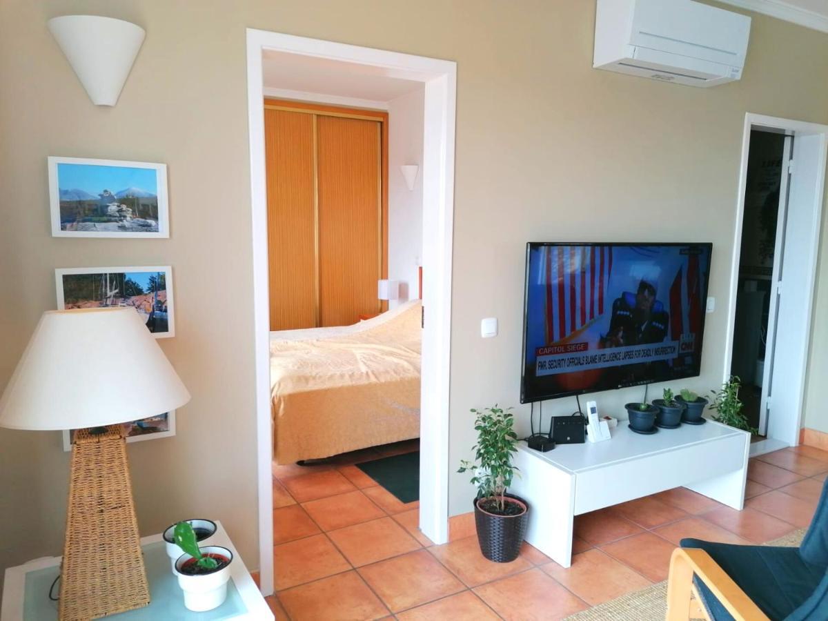 Sweden Apartment - Top Floor One Bedroom With Sea Views - Rs Lagos Luaran gambar