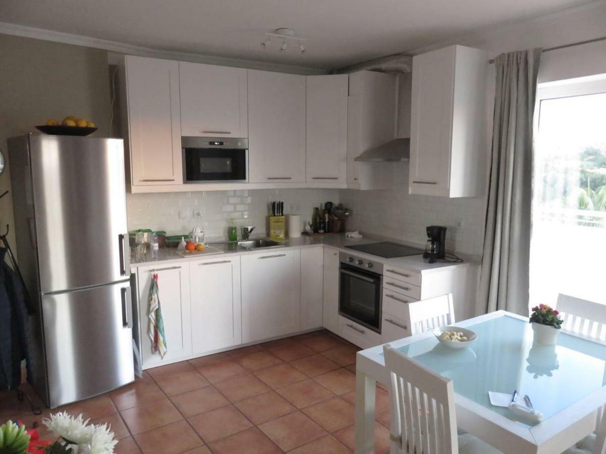 Sweden Apartment - Top Floor One Bedroom With Sea Views - Rs Lagos Luaran gambar